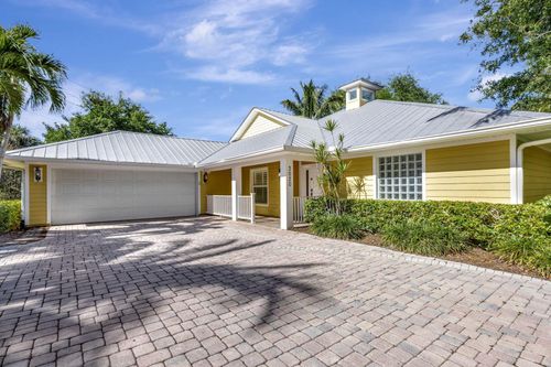 3020 Se Saint Lucie Blvd, Stuart, FL, 34997-5424 | Card Image