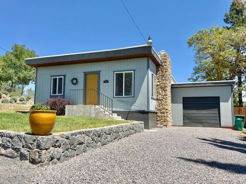 155 N Wendling St, Klamath Falls, OR, 97601-2764 | Card Image