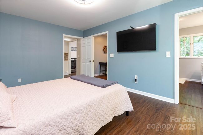401 Silver Fox Ln, House other with 3 bedrooms, 3 bathrooms and null parking in Pisgah Forest NC | Image 11