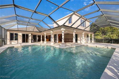 8230 Hunters Glen Cir, NORTH FORT MYERS, FL, 33917-4752 | Card Image