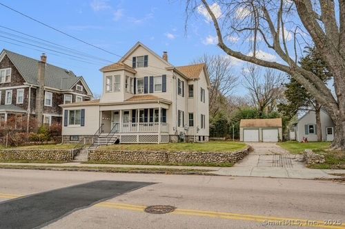 245 Willetts Ave, New London, CT, 06320-3431 | Card Image