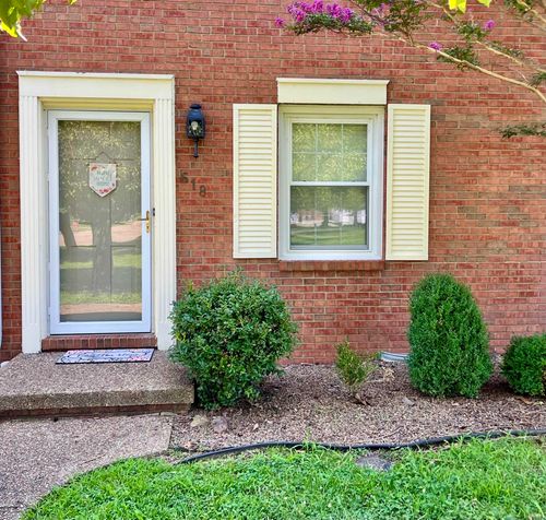 618 Kingswood Dr, Evansville, IN, 47715-7109 | Card Image