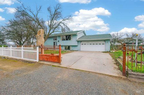 3181 Hallgren Drive, Clarkston, WA, 99403 | Card Image