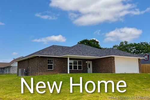 18990 County Road 1570, Ada, OK, 74820-1341 | Card Image