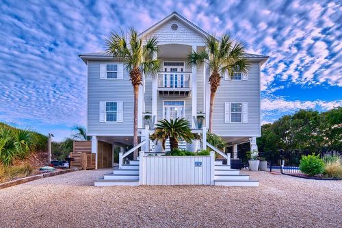 1532 Seaside Dr, St. George Island, FL, 32328 | Card Image