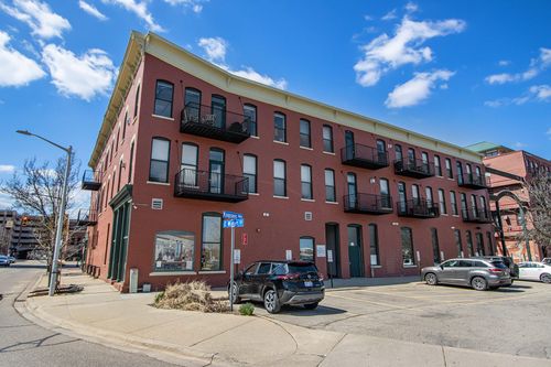 290-222 N Kalamazoo Mall, Kalamazoo, MI, 49007 | Card Image