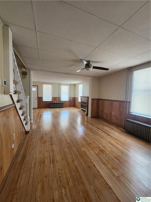 1843 Washington Ave, NORTHAMPTON, PA, 18067-1515 | Card Image