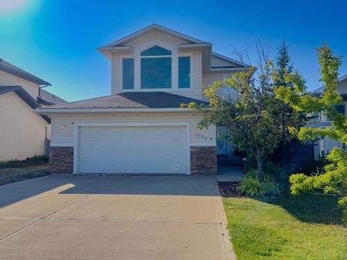 9209 129 Avenue, Grande Prairie, AB, T8X1R5 | Card Image