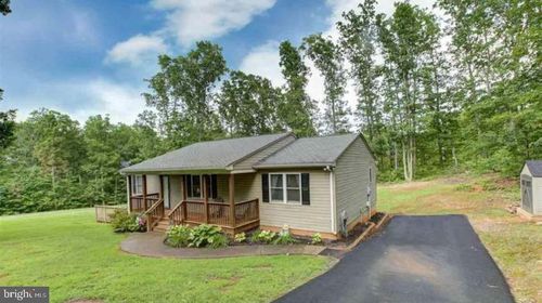 804 Chestnut Ave, MINERAL, VA, 23117 | Card Image