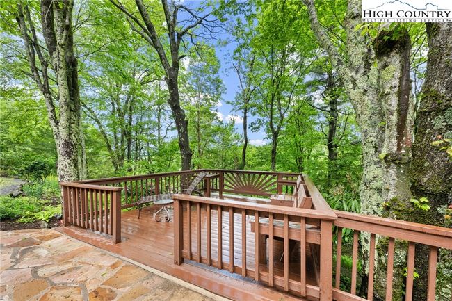 349 Belmont, House other with 4 bedrooms, 4 bathrooms and null parking in Boone NC | Image 37