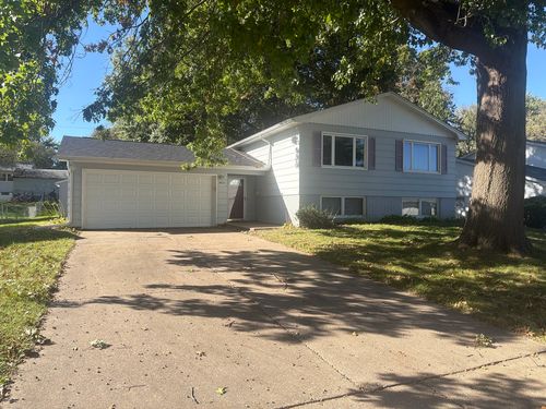 4624 N Main Street, Davenport, IA, 52806 | Card Image