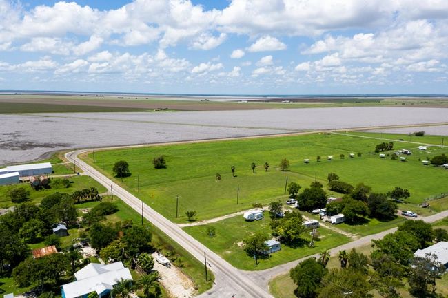 704 Hwy 239, Home with 0 bedrooms, 0 bathrooms and null parking in Austwell TX | Image 13