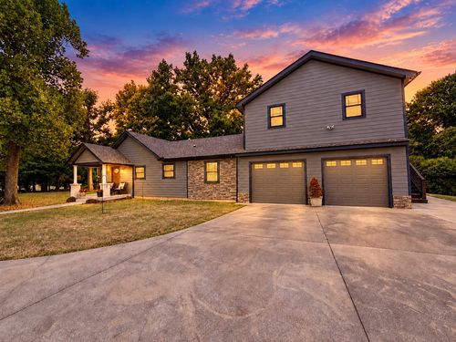 4005 Dodson Chapel Rd, Hermitage, TN, 37076-3402 | Card Image