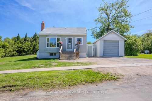 26 Elizabeth St, Coboconk, ON, K0M1K0 | Card Image