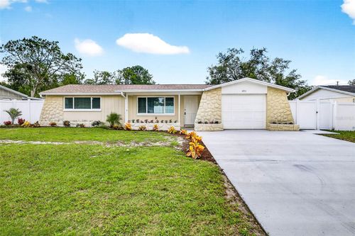 5255 School Rd, NEW PORT RICHEY, FL, 34653-4754 | Card Image