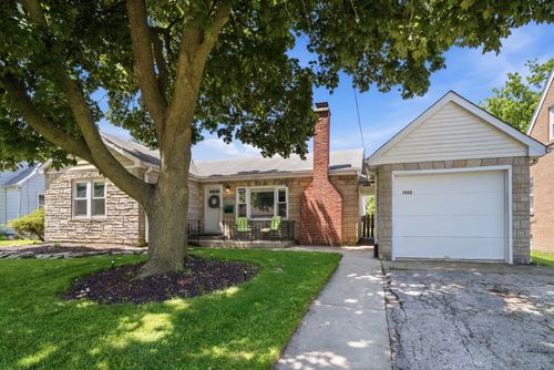 1522 N Hillside Ave, Berkeley, IL, 60163-1479 | Card Image