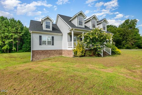 1526 Bearpond Rd, Henderson, NC, 27537-8325 | Card Image