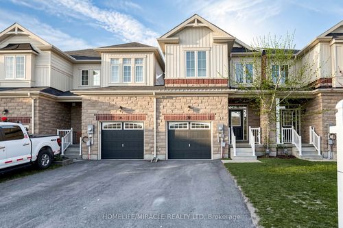 14 Greenwood Dr, Angus, ON, L3W1B5 | Card Image