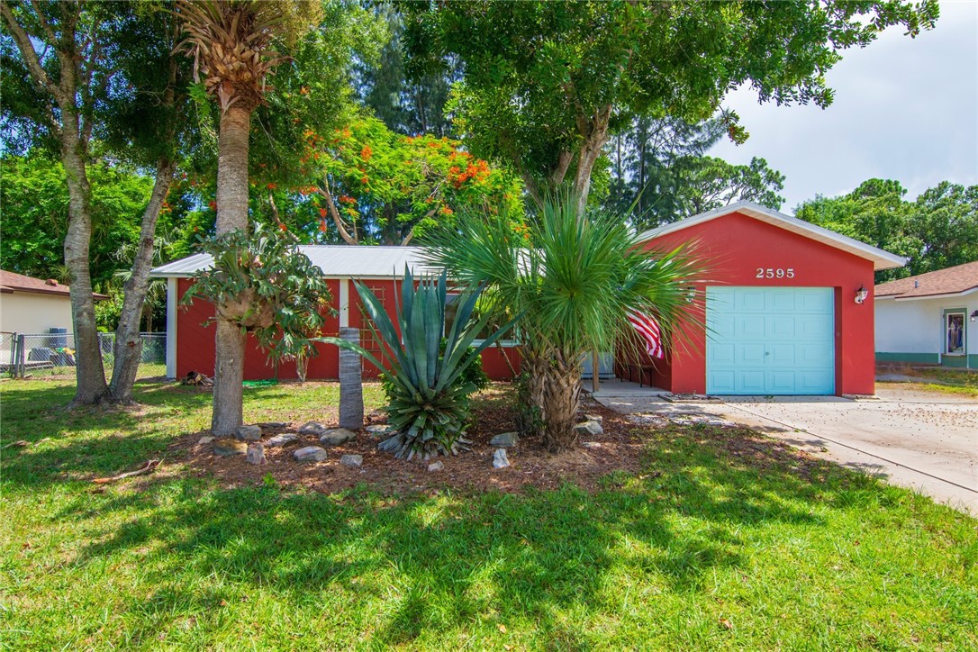 5th St, Vero Beach, FL 32962