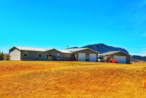 2 Mesa Cir, Sundance, WY, 82729-5159 | Card Image