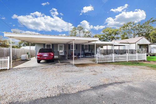 708 E Jeff Davis Ave, Rayne, LA, 70578-7129 | Card Image