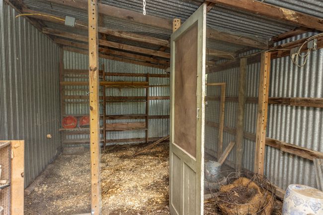 chicken coop | Image 30