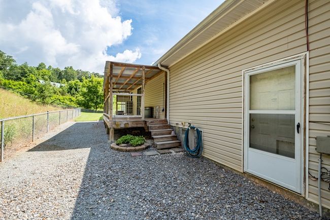 168 Lilac Trl, House other with 2 bedrooms, 2 bathrooms and 4 parking in Murphy NC | Image 31