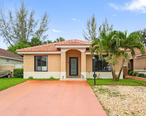 5400 Nw 184th St, Miami Gardens, FL, 33055-5338 | Card Image