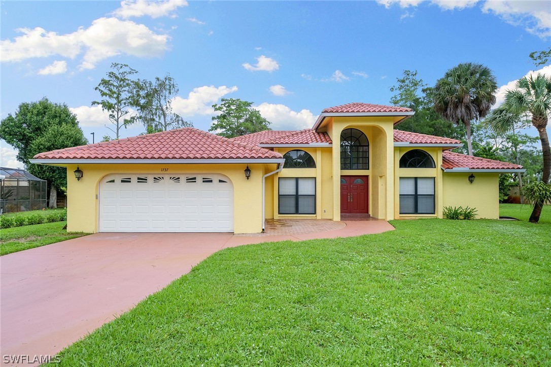 Knights Way, Naples, FL 34112