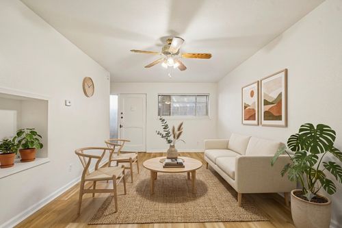 104-2413 Leon St, Austin, TX, 78705-4626 | Card Image