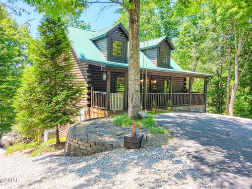 4723 Riversong Ridge Way, Sevierville, TN, 37876 | Card Image