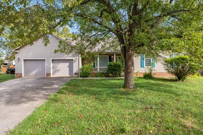 116 Stakes Court, House other with 4 bedrooms, 2 bathrooms and null parking in Nicholasville KY | Image 2