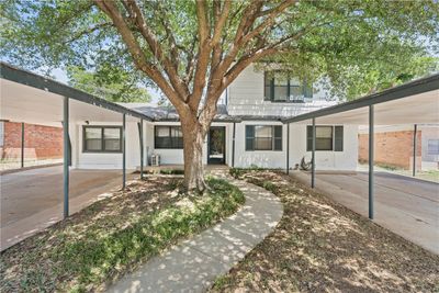 708 Bradford Street, House other with 4 bedrooms, 3 bathrooms and 4 parking in Waco TX | Image 2