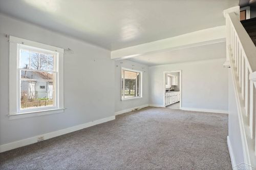 1403 Cypress St, Saginaw, MI, 48602-2827 | Card Image