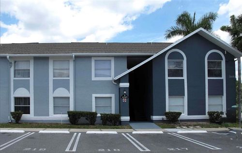 2-4240 Pershing Pointe Pl, ORLANDO, FL, 32822-3777 | Card Image
