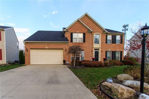 106 Stonesthrow Drive, Berea, OH, 44017 | Card Image