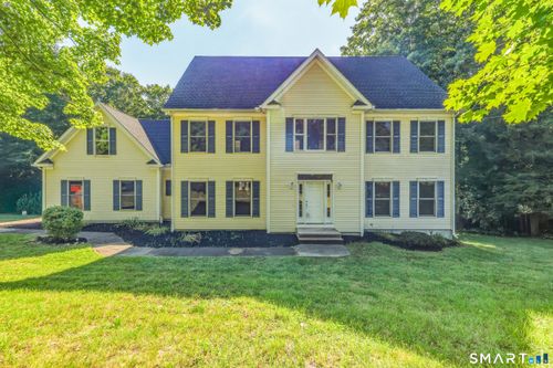 15 Davison Rd, Moodus, CT, 06469-1036 | Card Image