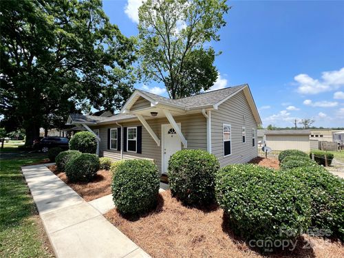 b-127 5th St, Huntersville, NC, 28078-4245 | Card Image