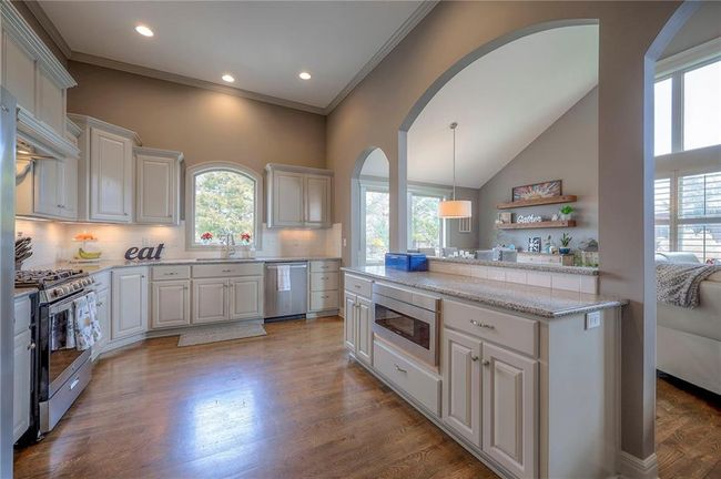 823 155 Th Cir, House other with 5 bedrooms, 4 bathrooms and null parking in Basehor KS | Image 16