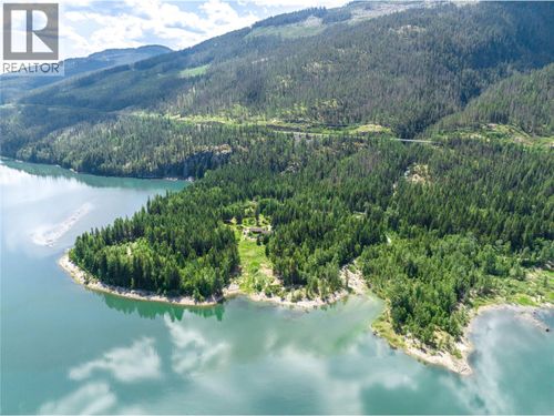 4200 Highway 23 S Highway S, Revelstoke, BC, V0E2S0 | Card Image