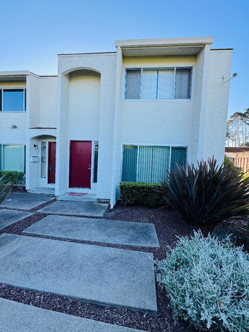 apt-5-3137 Seacrest Ave, Marina, CA, 93933-3064 | Card Image