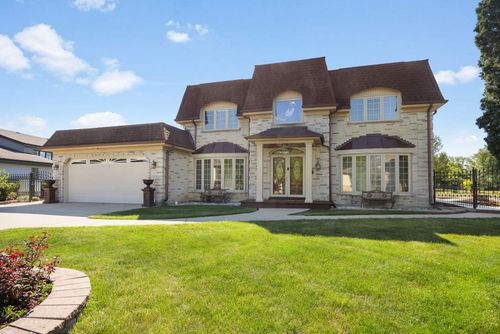 3919 Gloria Ct, Glenview, IL, 60025-2432 | Card Image