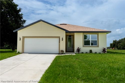7324 Rolling Hills Rd, Sebring, FL, 33876-8067 | Card Image