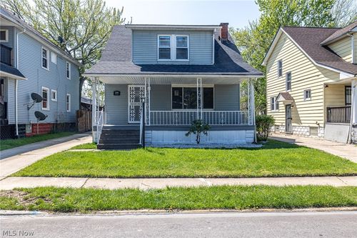 12708 Dove Ave, Cleveland, OH, 44105-4410 | Card Image