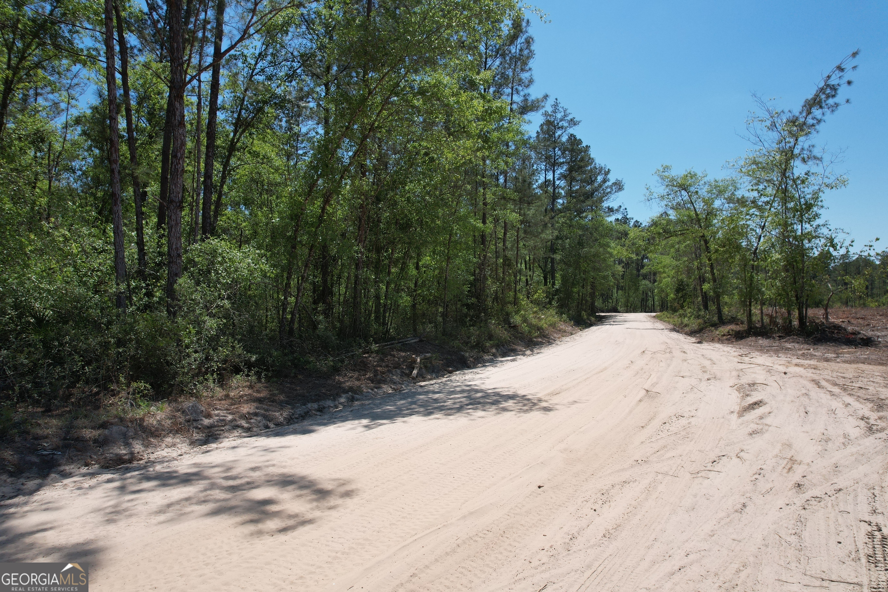 Land in Millwood 5