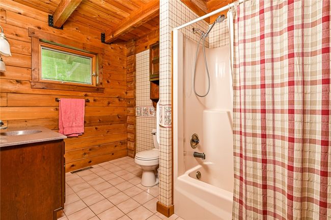 117 Oak Dr, House other with 3 bedrooms, 3 bathrooms and 5 parking in Forward Twp - BUT PA | Image 20