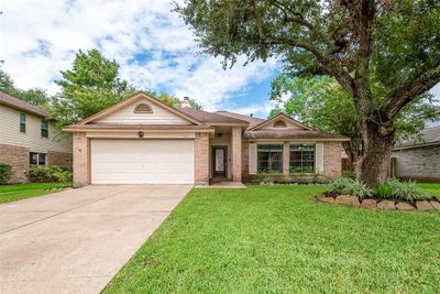 1907 Coronado Street, House other with 4 bedrooms, 2 bathrooms and null parking in Friendswood TX | Image 1