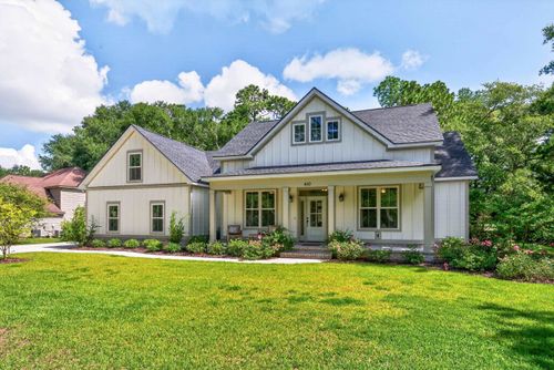 410 Old Plantation Dr, Pawleys Island, SC, 29585-7262 | Card Image