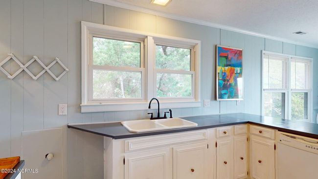 109 Yaupon Dr, Home with 2 bedrooms, 1 bathrooms and null parking in Emerald Isle NC | Image 13