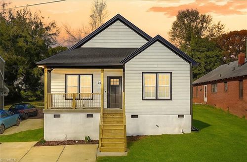 402 Walnut St, High Point, NC, 27260-5342 | Card Image